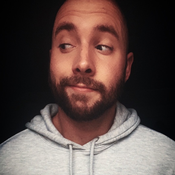 Meet your Posher, Mike - Picture 2 of 2